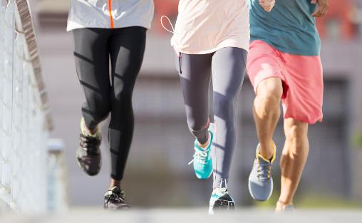 “煥發容顏”的幾項運動,堅持下去,你和同齡人有很大的