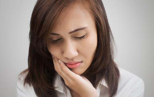 為何會(huì)有蟲牙?是糖吃出來的,還是蟲子咬的?大部分家長