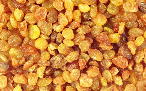 葡萄干太臟怎么洗?清水洗不凈,加入兩種調味料,3分鐘就