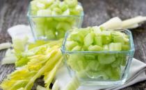 芹菜鎮靜安神降壓效果好 推薦芹菜降壓食療方