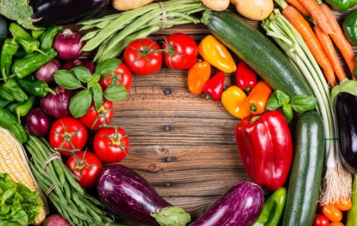 喝水時加點養肝食物 清肝毒排廢物