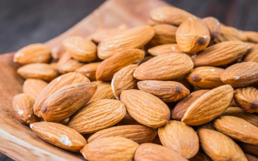 失眠吃什么好 10種食物幫你一夜安眠