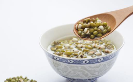 公認傷肝的4種食物都要少吃點 推薦2款護肝食譜