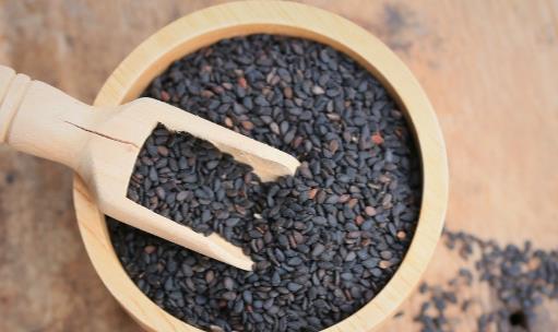 六款黑芝麻簡單食療方 還你秀發美膚