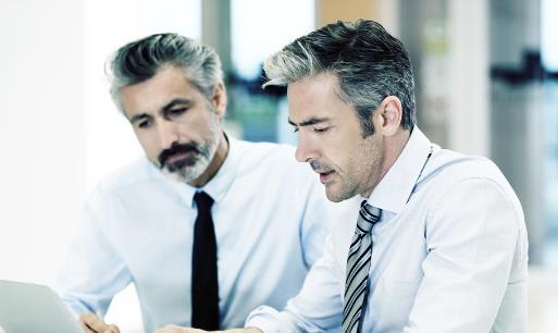 白發生長位置標志著臟腑健康 前額白發多為脾胃失調