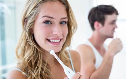 用電動牙刷好嗎?為什么很少人用電動牙刷?