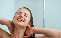 熱水和冷水洗澡有什么區別 洗澡也要注意方法