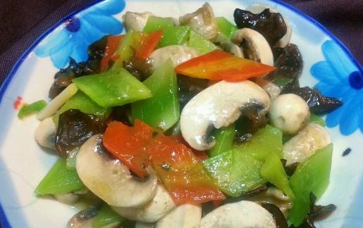 增強體質延緩衰老 多吃8種食物能幫助你