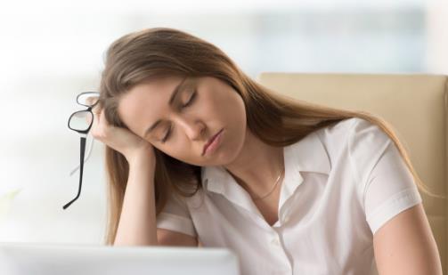 熬夜后肌膚疲勞的保養(yǎng)之道