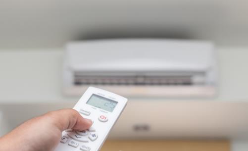 我們都知道夏季到了很多人因為天氣太熱會開一整天的空調