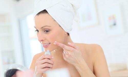 空調房肌膚保濕技巧