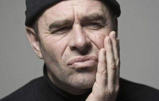 老人護(hù)牙必須知道的7個誤區(qū) 能保護(hù)牙齒的9種食物