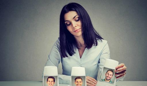 判斷男人是否出軌的6個妙招 男人愛一個人的表現