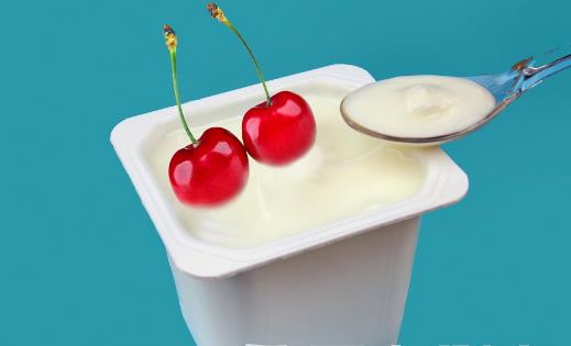 酸奶營養價值高 喝酸奶時應該注意的六件事情