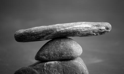 在大事面前要學會沉住氣 沉住氣兒是一種人生的修為