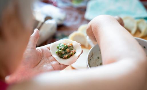 老人吃不下飯的原因 老年人食欲不好五個方法來應對