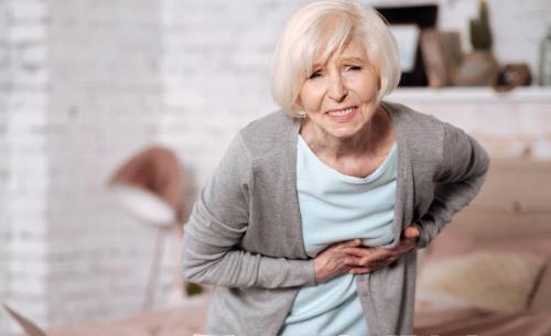 老人腹瀉別禁食 冬季應該如何預防腹瀉