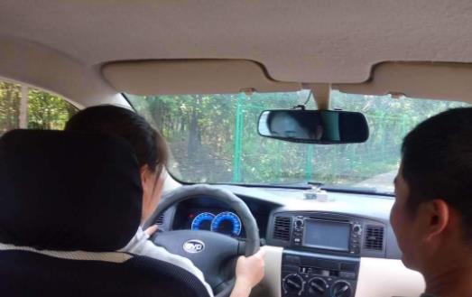 新手開車上路注意事項的十大要點 要有良好的開車心態