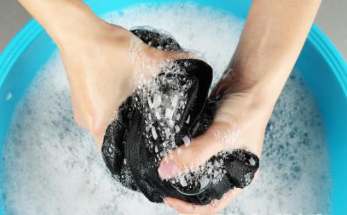 洗衣小技巧,讓你輕松應(yīng)對各種污漬