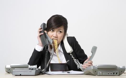 白領麗人為保持身體健康頭腦清醒 必須調整的飲食習慣