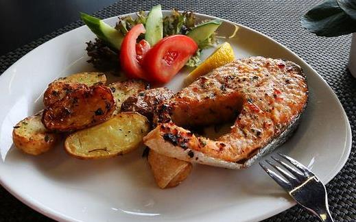 白領一族午餐應常吃的食物 便當族的注意事項