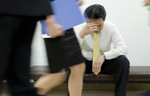 健康脊椎讓身形更挺拔 上班族進行背部的保健的方法