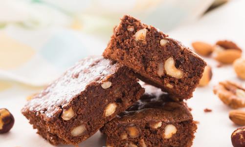 糖尿病人的飲食指南 適合糖尿病人群的三款自制甜點(diǎn)