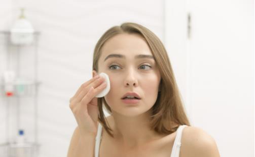 眼部卸妝有技巧 趕緊學起來