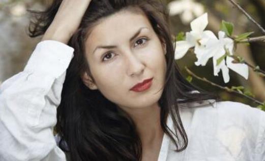 八種緩解黑眼圈的方法 令眼部呈現(xiàn)水潤緊致狀態(tài)