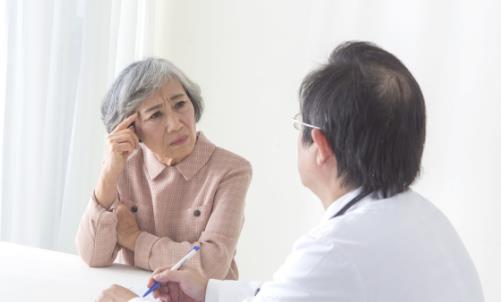 老人出虛汗是身體機能下降 幾款食療湯幫助治療虛汗