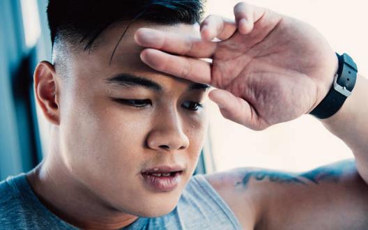 出汗并非都是健康 不正常的出汗有可能是疾病的癥狀