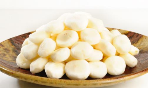 小偏方緩解感冒咽喉腫痛效果好 快來食療治感冒