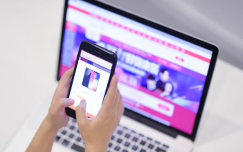 電商風(fēng)云人物李淑君的勵志故事