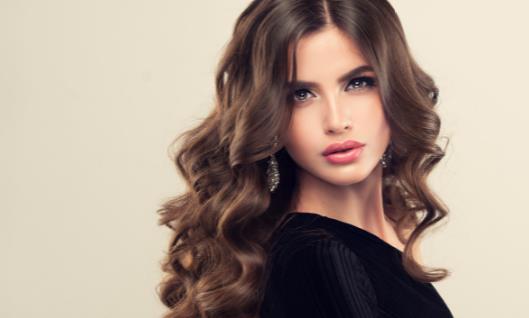 頭發(fā)的四大問(wèn)題反映身體狀況 保養(yǎng)頭發(fā)竅門(mén)