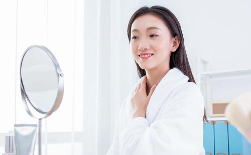 早晨能水嫩一整天的護膚步驟 不同膚質保濕方法各不同