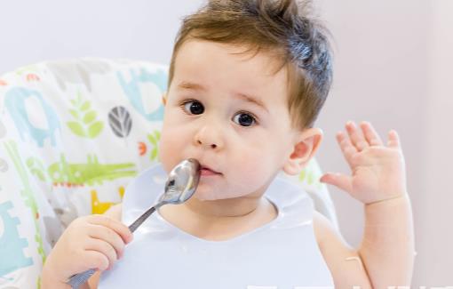 寶寶輔食越爛越好?寶寶吃什么輔食才營(yíng)養(yǎng)