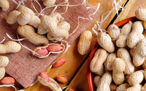 花生正確的吃法不用擔心發胖 四類人不宜吃花生