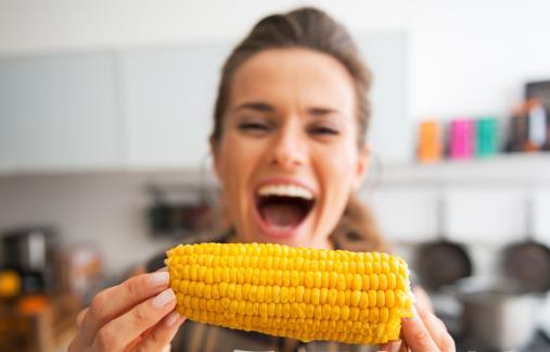 這些睡姿會影響睡眠質(zhì)量 提升睡眠質(zhì)量多泡腳