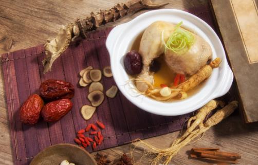 秋天喝這7款湯，潤肺養生不生?。∽龇ú襟E都寫好了，照做