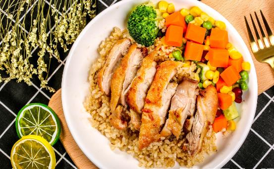 家庭做西餐有哪些簡(jiǎn)單的方法和技巧