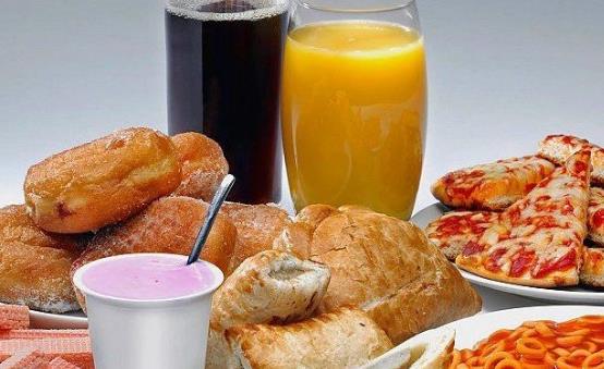 經常吃加工食品你的身體會受影響 別不當回事