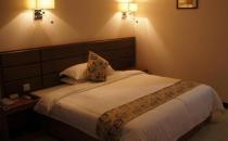 肚臍下面疼是怎么回事，肚臍下面疼是怎么回事男性