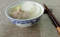 豬骨頭湯美味營養又滋補 補鈣補鐵抗衰老可以多喝