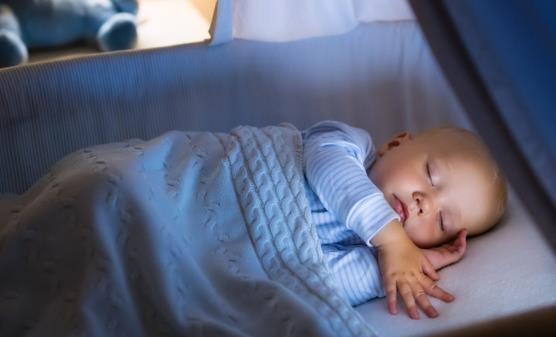 晚上睡覺磨牙是身體出問題的警報  四大治療睡覺磨牙方法