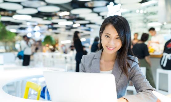 職場(chǎng)說話的四大技巧可令你高升 十個(gè)不要說你做到了嗎