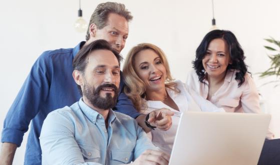 職場中如何拉近同事關(guān)系 辦公室哪些社交禮儀影響人際關(guān)系