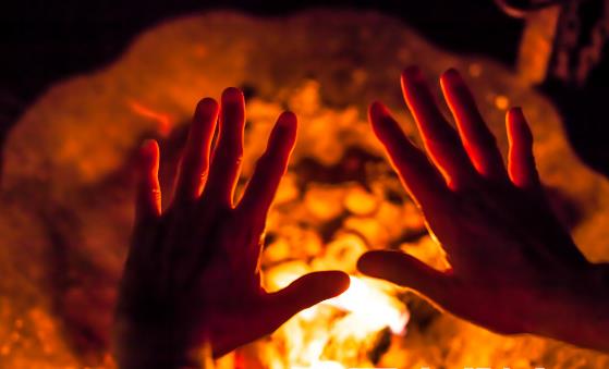 十個網紅取暖高招你試了么 請選擇冬季有效取暖方式