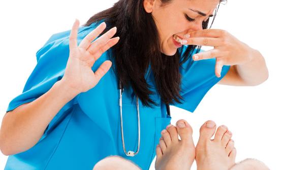 引起腳臭的五大原因 學會七招去腳臭