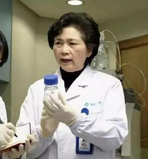 李蘭娟院士肺腑之言:教育孩子崇尚科學,尊重科學,少年強則國強