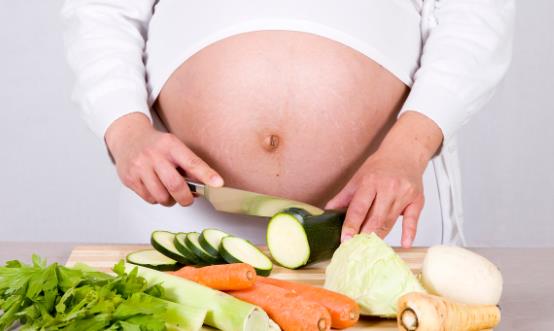 孕婦嚴(yán)重貧血會(huì)危及胎兒健康 準(zhǔn)媽媽補(bǔ)鐵吃什么好